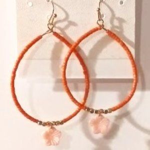 NWT Dainty Peach colored beaded BOHO earrings